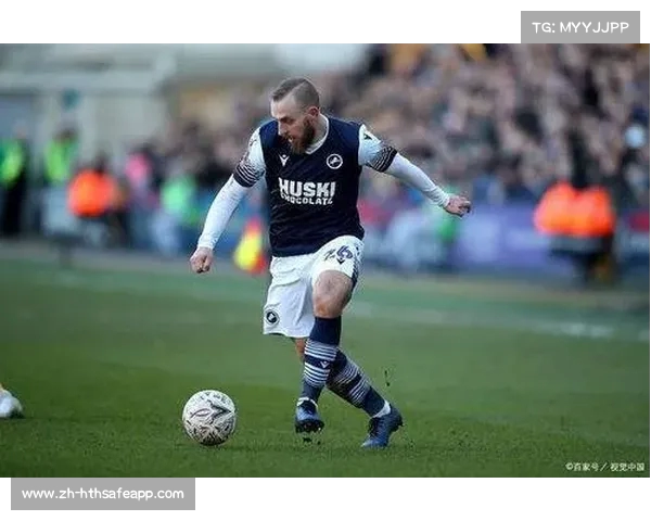 英格兰联赛杯斯旺西皮罗远射建功